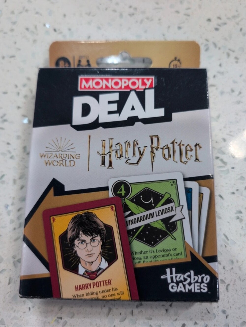Hasbro Monopoly Deal: Harry Potter Card Game – Black & Gold